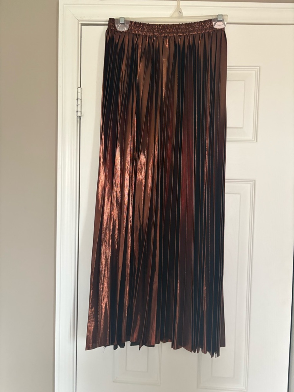 En Saison Metallic Copper Brown Pleated Skirt